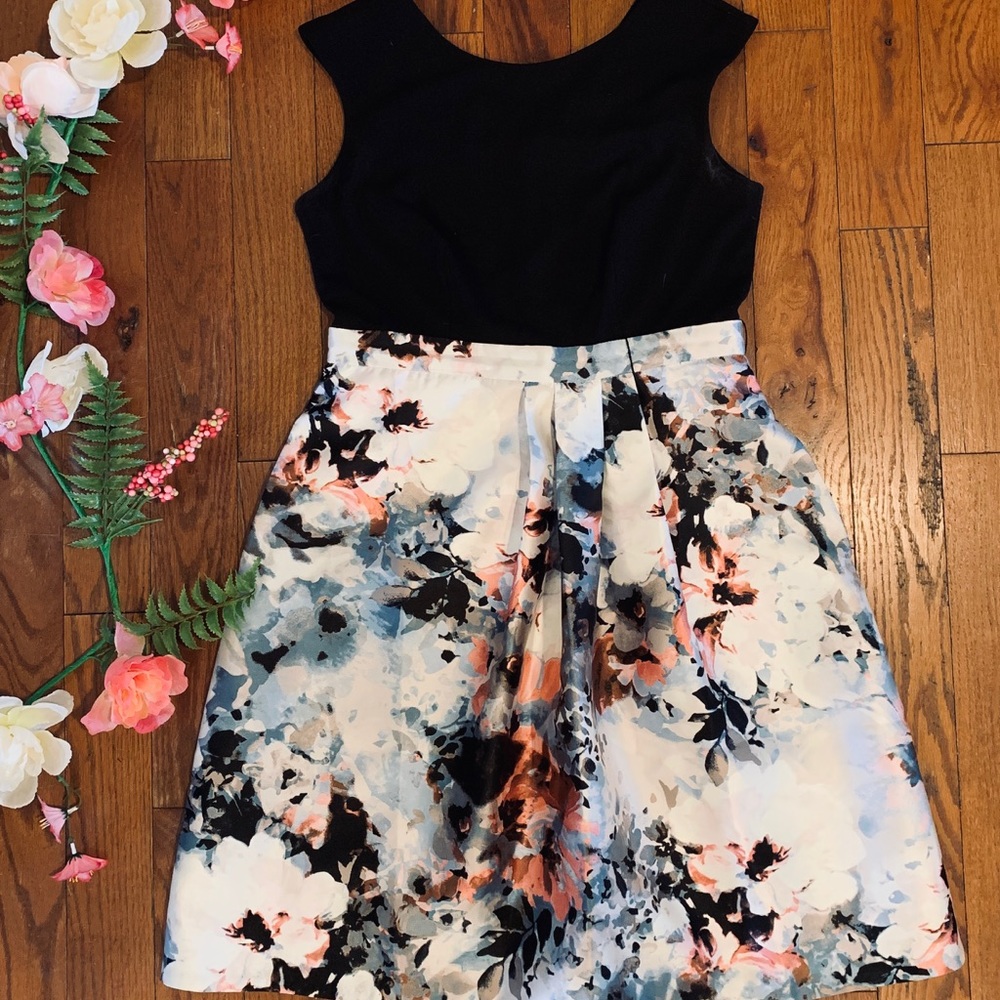 Signature by Sangria Black and Multicolor Floral Midi Dress